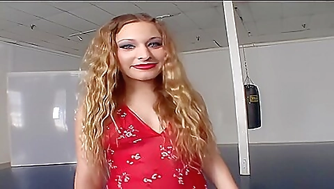 Blonde with big natural boobs gets fucked in the ass