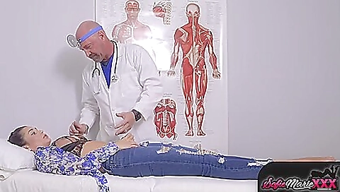 Latina cougar in lingerie getting fucked deep behind