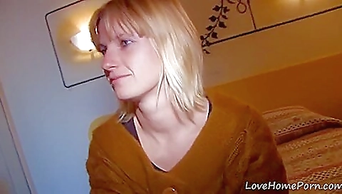 Blonde with big natural breasts sucks and drills a big cock