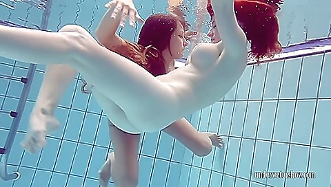 Super Hot Underwater Girls Stripping And Masturbating