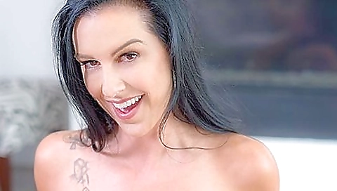 Sexy milf texas patricia gets a fantastic blow job