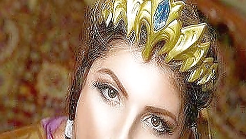 Sexy and attractive girl with big boobs ginas - porn