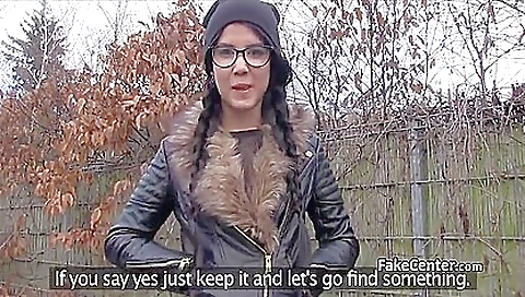 Big-assed chick in a sexy bikini rides a guy outdoors