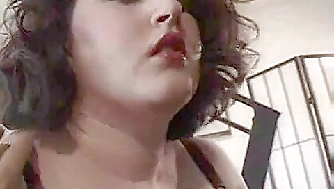 Busty pornstar gets fucked on the bed in cumshot pov video