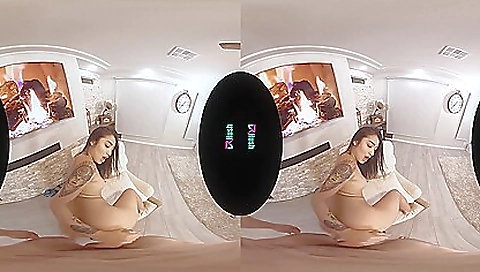 Busty blonde in vr video wants to make you cum in that hot moment