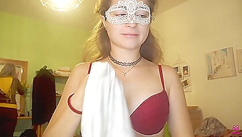 Two teens and a polyamorous babe doing a threesome