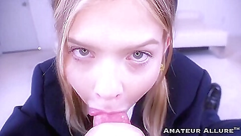 I'm fucking a big natural cock in amateur deepthroat video